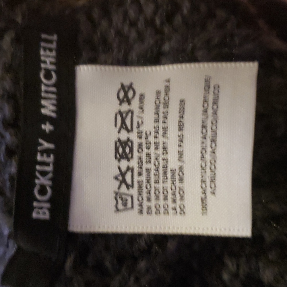 Bickley + Mitchell Gray Infinity Scarf - image 6